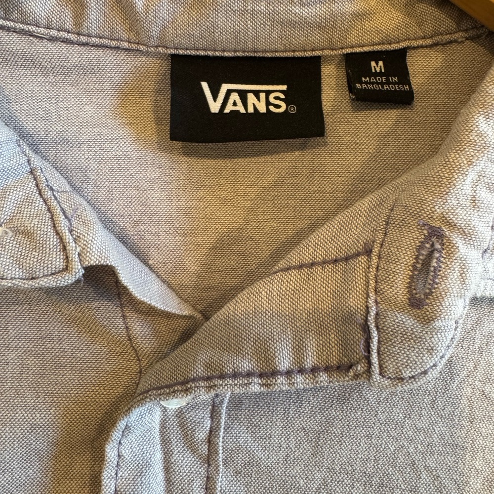 VANS men’s woven button up medium